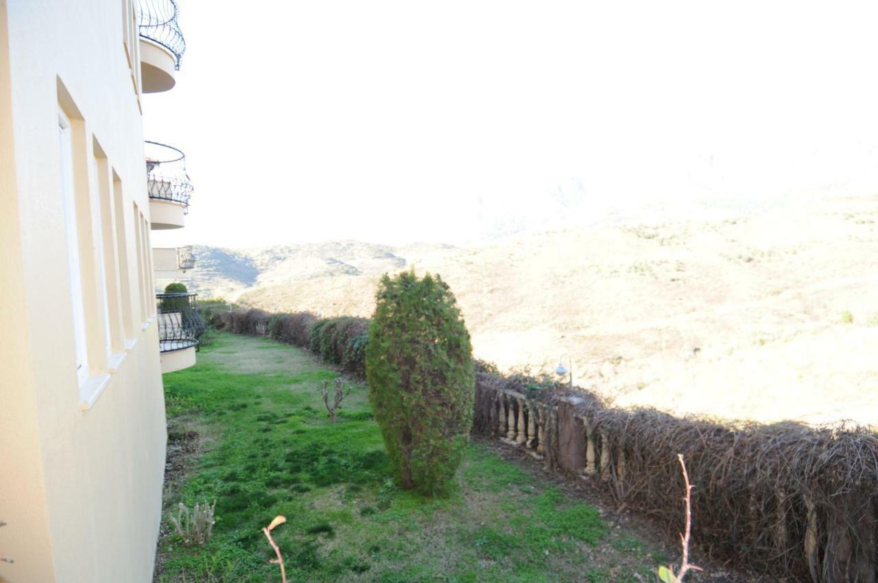 Gold City 1+1 Villa In Free Aquapark Alanya Exteriör bild