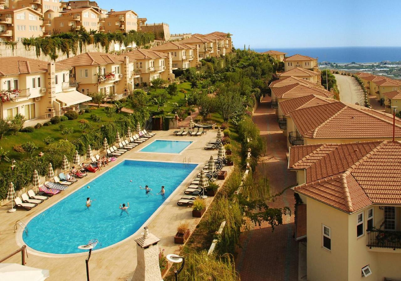 Gold City 1+1 Villa In Free Aquapark Alanya Exteriör bild