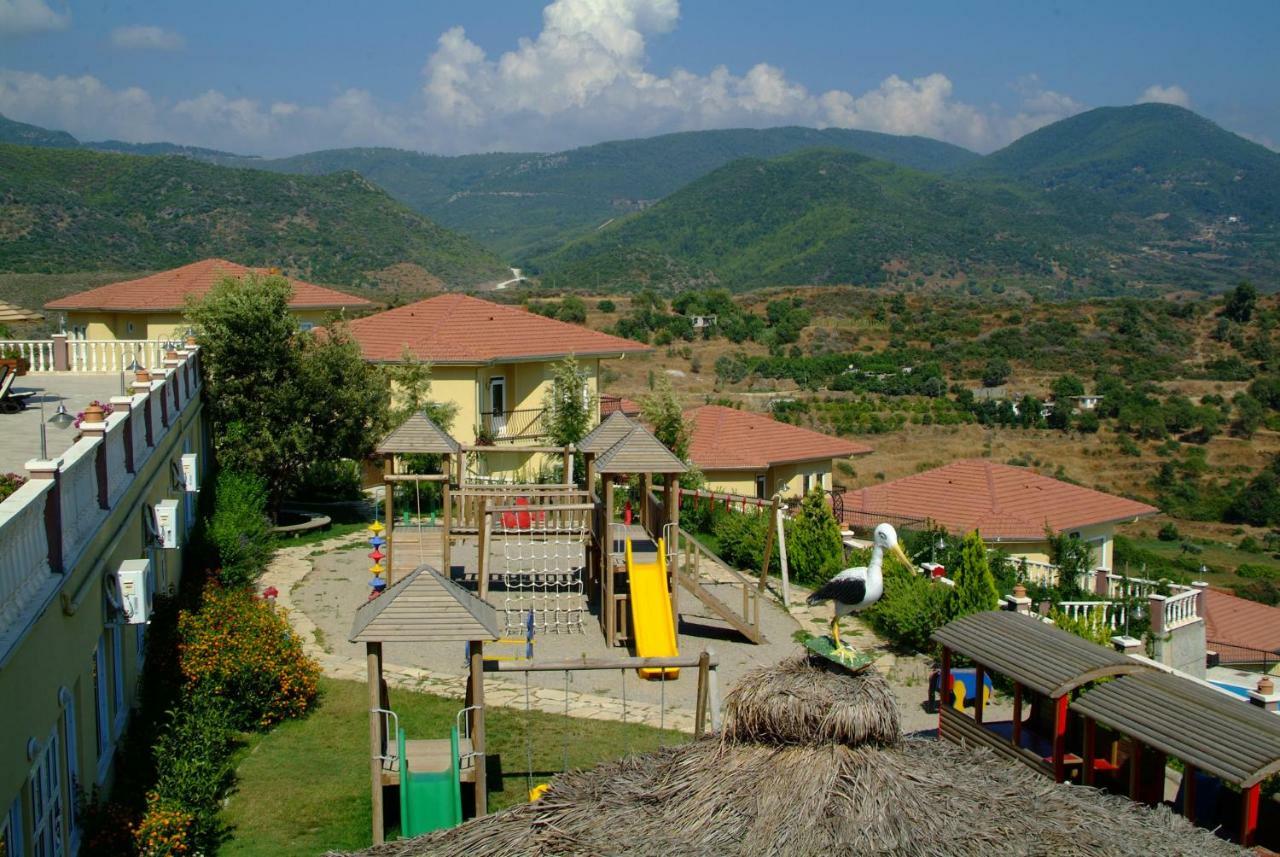 Gold City 1+1 Villa In Free Aquapark Alanya Exteriör bild